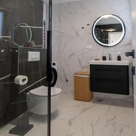 Apartment Premium Darja - - With Heated Pool Malinska