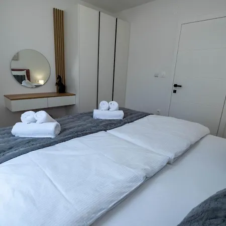 Apartment Premium Darja - - With Heated Pool