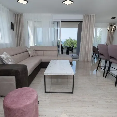 Premium Darja - - With Heated Pool Apartment