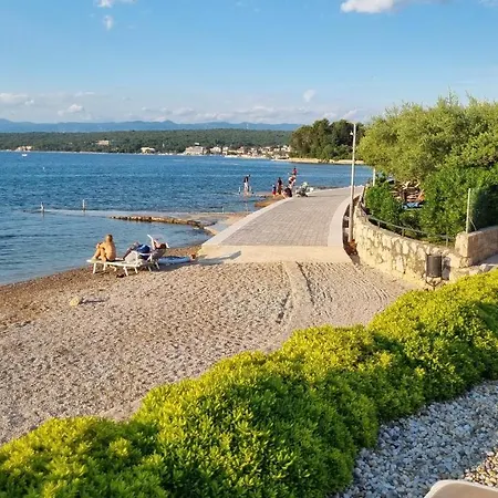 Premium Darja - - With Heated Pool Apartment